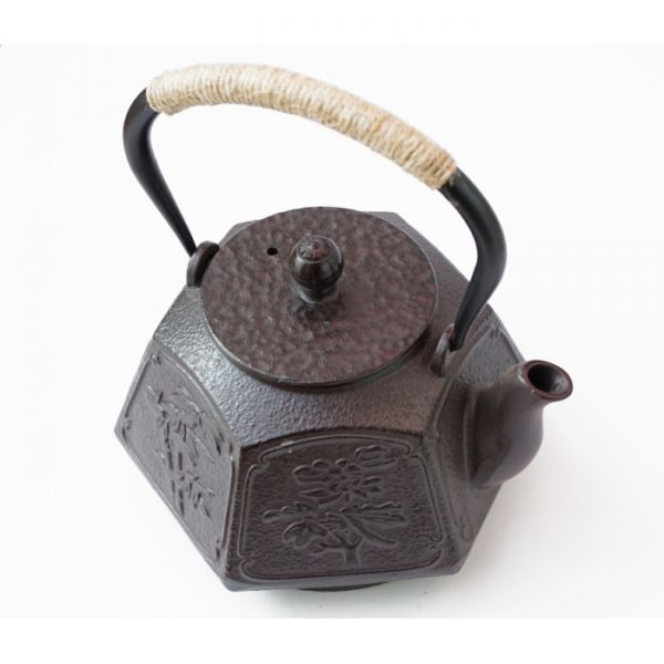 Чайник чугунный Тэцубин с ситом Шестигранный Ванфу 1400мл