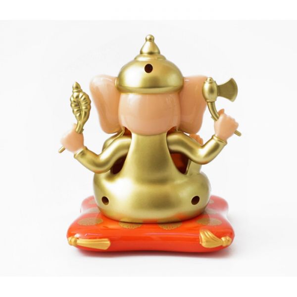 Ганеш на сонячній батарейці 