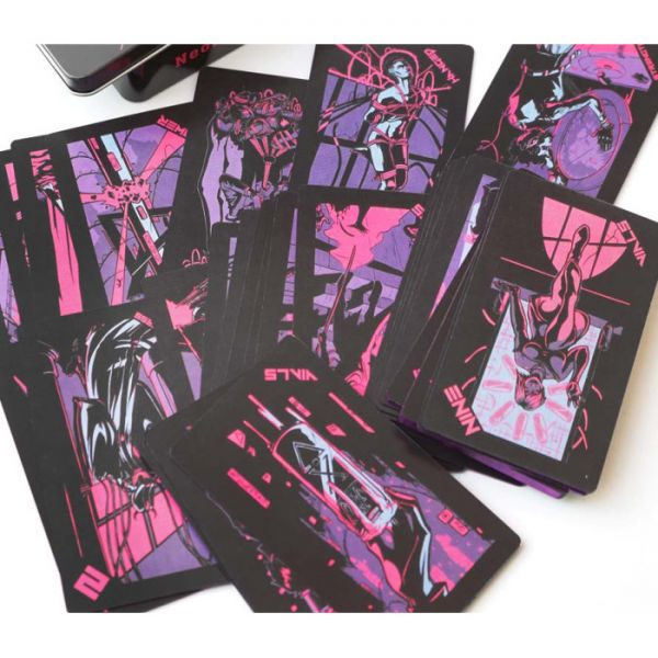 Карти ТАРО НЕОНОВОГО МІСЯЦЯ NEON MOON TAROT