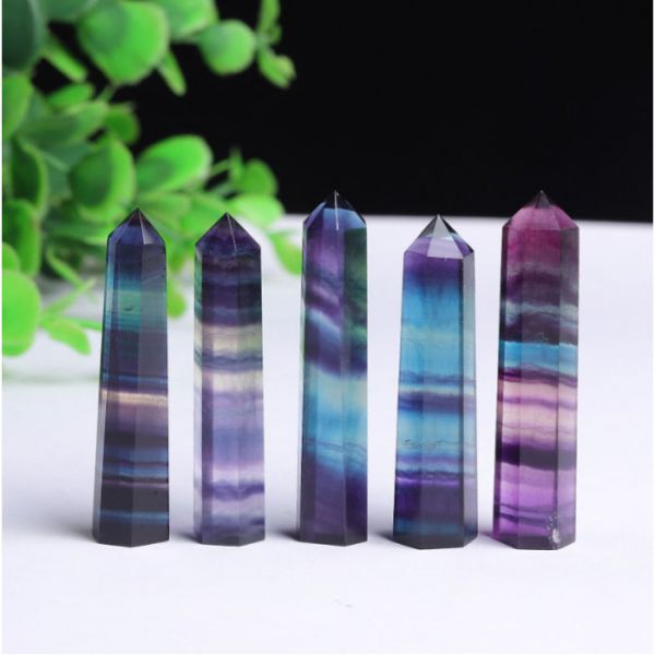 Кристалл Красочный флюорит высота 6 – 7см