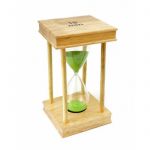 Песочные часы "Квадрат" стекло + светлое дерево  15 минут Салатовый песок