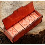 Руны в шкатулке Красные